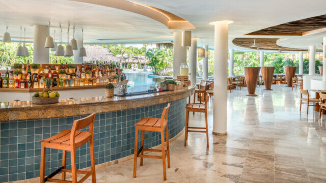 204qZelPuntaCana-Parda Restaurant Bar Area 1280px